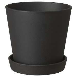IKEA SMULGUBBE plant pot with saucer, indoor/outdoor black, 8 ¼ in, Ikea Ireland | 8751BMLJV
