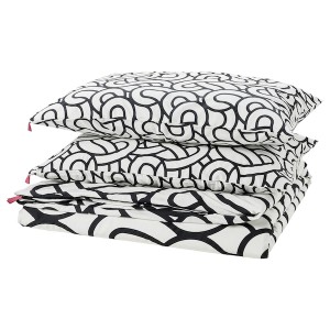 IKEA SÖTRÖNN duvet cover and pillowcase(s), Full/Queen (Double/Queen) White / Black / Patterned, Ikea Ireland | 7140ZUMPR
