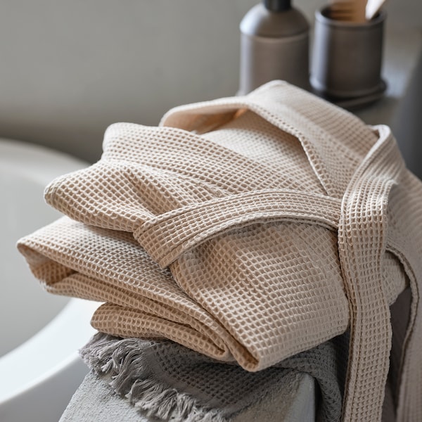 IKEA BJÄLVEN bathrobe, beige, L/XL, Ikea Ireland | 9504FWYIT