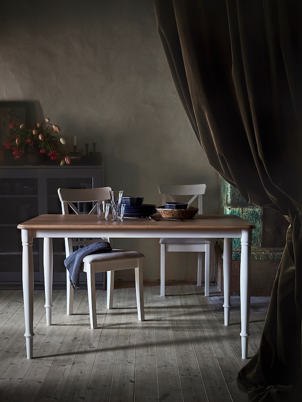 IKEA DANDERYD dining table, 51 1/8x31 1/2 in Oak Veneer / White, Ikea Ireland | 8712HYGLU