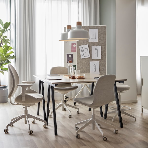 IKEA ELLOVEN whiteboard/noticeboard with casters, white, 27 1/2x70 7/8 in, Ikea Ireland | 7582LGCTX