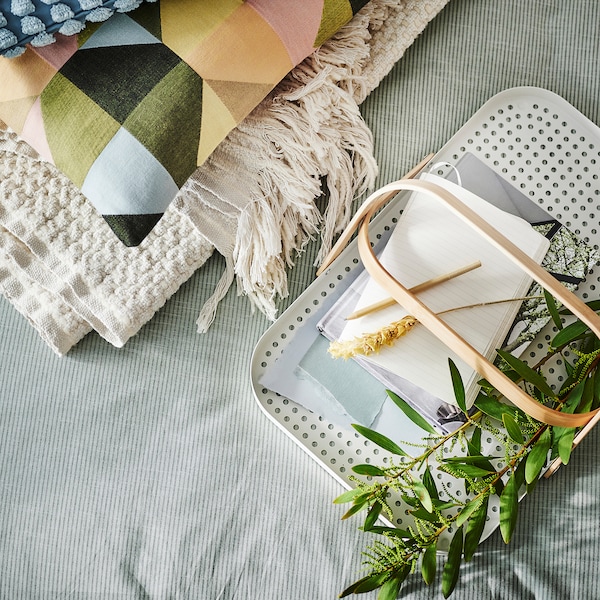 IKEA GRÖNFISK tray with handle, bamboo/white, 18x12 in, Ikea Ireland | 2403DWCIU