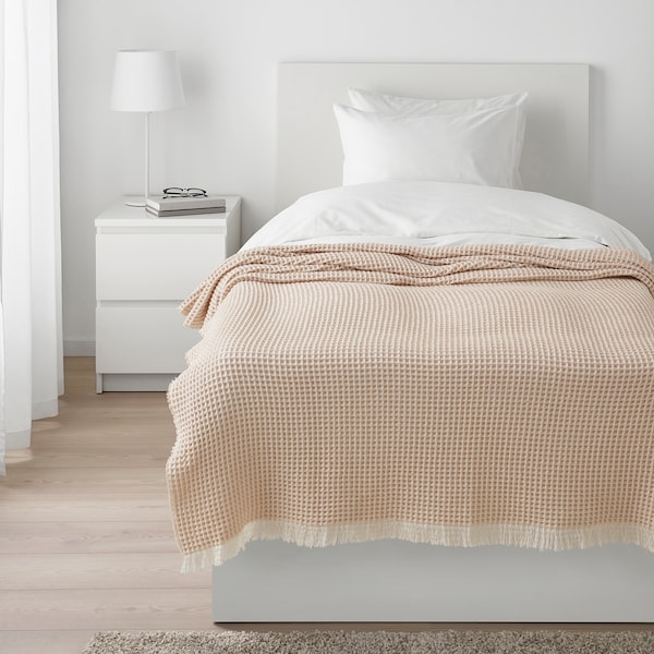 IKEA GRÄSHAKMAL throw, light pink/off-white, 51x67 in, Ikea Ireland | 0354IGORZ