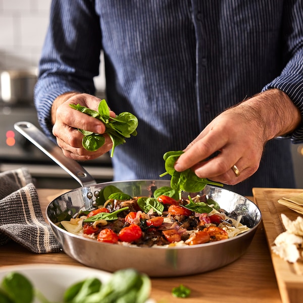 IKEA HEMKOMST frying pan, 11 in Stainless Steel, Ikea Ireland | 7826AQFWN