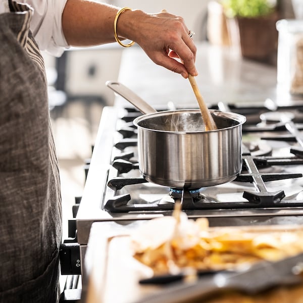 IKEA HEMKOMST saucepan with lid, stainless steel/glass, 2.1 qt, Ikea Ireland | 5498ODIMX