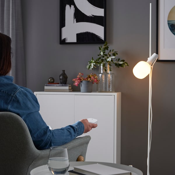 IKEA HÅRSLINGA / TRÅDFRI floor lamp with LED bulb White / Smart White Spectrum, Ikea Ireland | 8602BMXRE