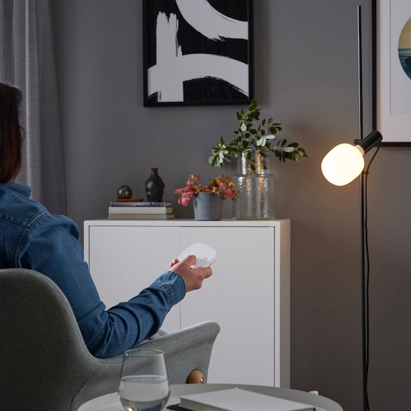 IKEA HÅRSLINGA / TRÅDFRI floor lamp with LED bulb Black / Smart White Spectrum, Ikea Ireland | 2815FYSRO