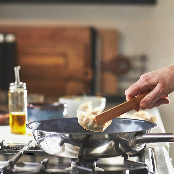 IKEA IKEA 365+ frying pan, 9 in Stainless Steel / Non / Stick Coating, Ikea Ireland | 6780QUSDO
