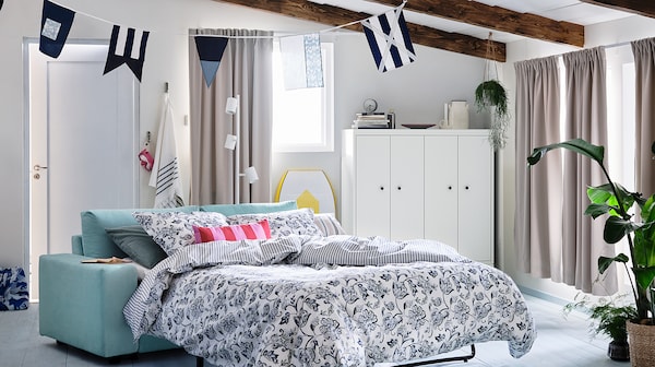 IKEA JUNIMAGNOLIA duvet cover and pillowcase(s), King White / Dark Blue, Ikea Ireland | 4295GUPLS