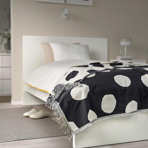 IKEA KLYNNETÅG throw, 51x67 in, Ikea Ireland | 7834VEGHA