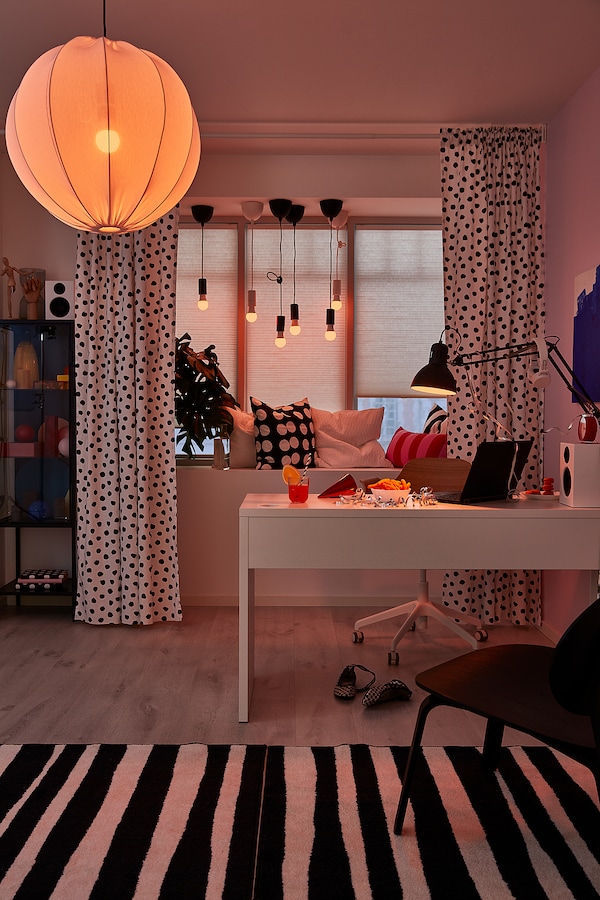 IKEA MICKE desk, 55 7/8x19 5/8 in White, Ikea Ireland | 6018NDKGL
