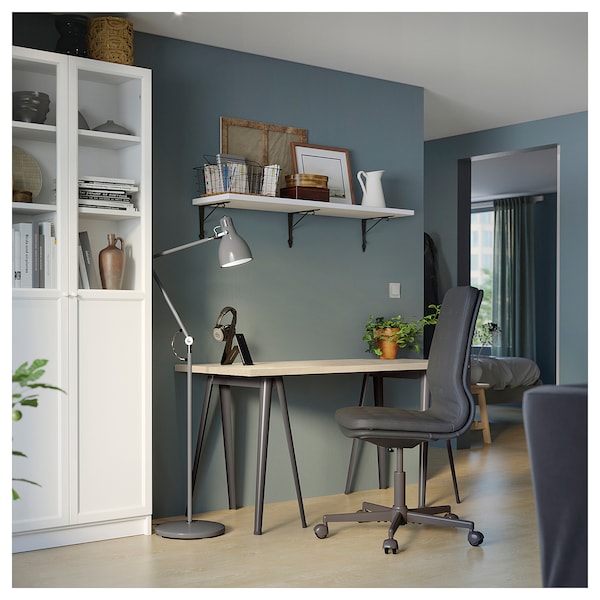 IKEA MITTCIRKEL / NÄRSPEL desk, lively pine effect/dark gray, 55 1/8x23 5/8 in, Ikea Ireland | 0147XDVPB