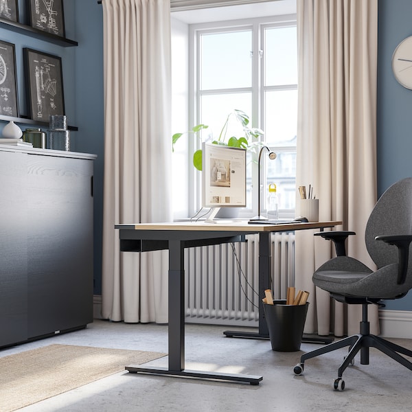 IKEA MITTZON desk, 55 1/8x31 1/2 in Oak Veneer / Black, Ikea Ireland | 9587KDSVN
