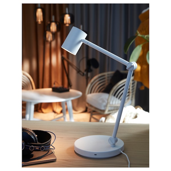 IKEA NYMÅNE work lamp w/charging+LED bulb White, Ikea Ireland | 4218OSGXP