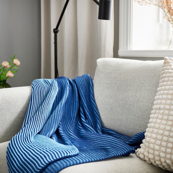 IKEA PRAKTFJÄRIL throw, 51x67 in Blue, Ikea Ireland | 4938OXEYU