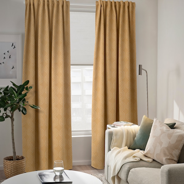 IKEA PRAKTRÖLLIKA room darkening curtains, 1 pair, beige, 57x98 in, Ikea Ireland | 4582YOCZE