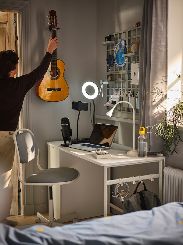 IKEA ÖRFJÄLL swivel chair White / Vissle Light Gray, Ikea Ireland | 3268CIXHJ