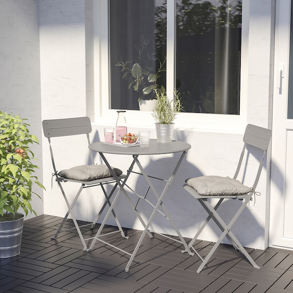 IKEA SUNDSÖ table+2 chairs, outdoor Gray / Kuddarna Gray, Ikea Ireland | 2403YAWZU