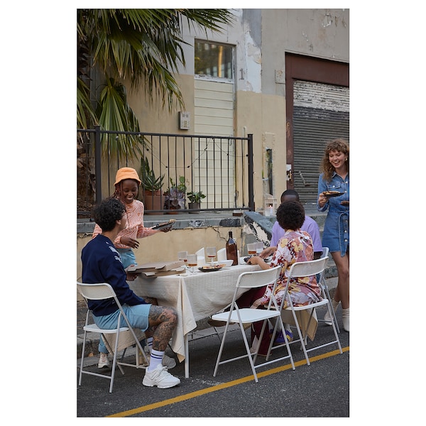 IKEA TORPARÖ table and 4 folding chairs, outdoor, white/white/gray, 51 1/8 in, Ikea Ireland | 9038EQJZX
