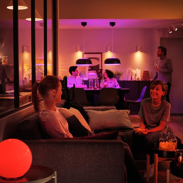 IKEA TRÅDFRI LED bulb E26 800 lumen Smart Wireless Dimmable / Color And White Spectrum Globe, Ikea Ireland | 7054CSOXI