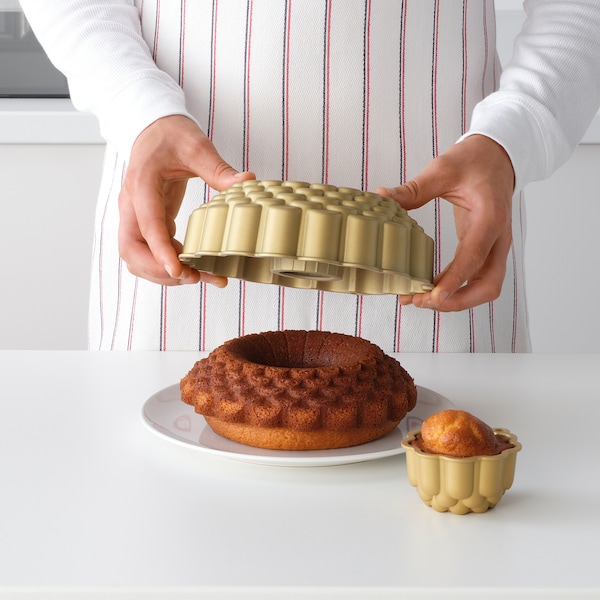 IKEA TÅRTBAK baking pan, 1 qt Flower / Shaped / Non / Stick Coating, Ikea Ireland | 5814VRBSC