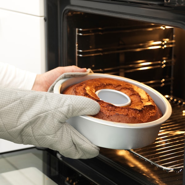 IKEA VARDAGEN cake pan, silver color, Ikea Ireland | 3815PDHWK